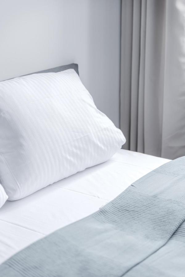דיסבורג Flats 4 You, Moderne City Wohnung Naehe Hbf, Due-Messe 20 Min, Netflix, Kueche מראה חיצוני תמונה